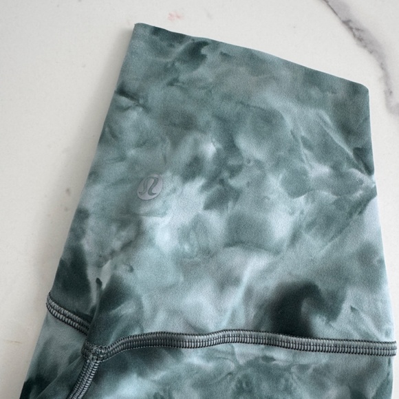 Lululemon Align High Rise 28" inseam tie dye forest green leggings - Picture 2 of 5